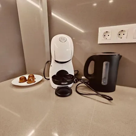 Apartment Claudia Luxury Near The With A Pool, Gym, And Secure Gated Parking Arenales del Sol